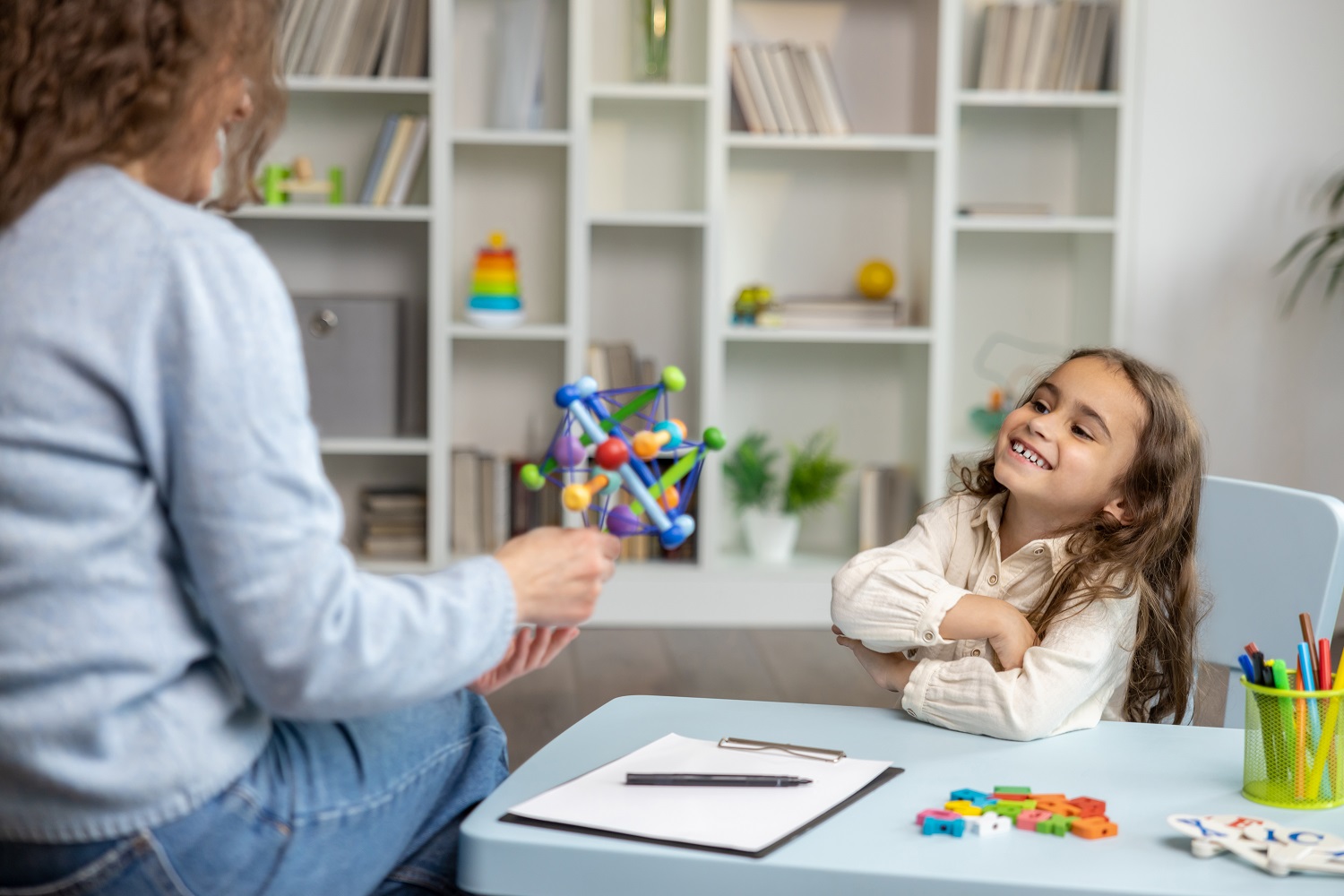 Профессиональный портрет: 10 ключевых компетенций детского нейропсихолога