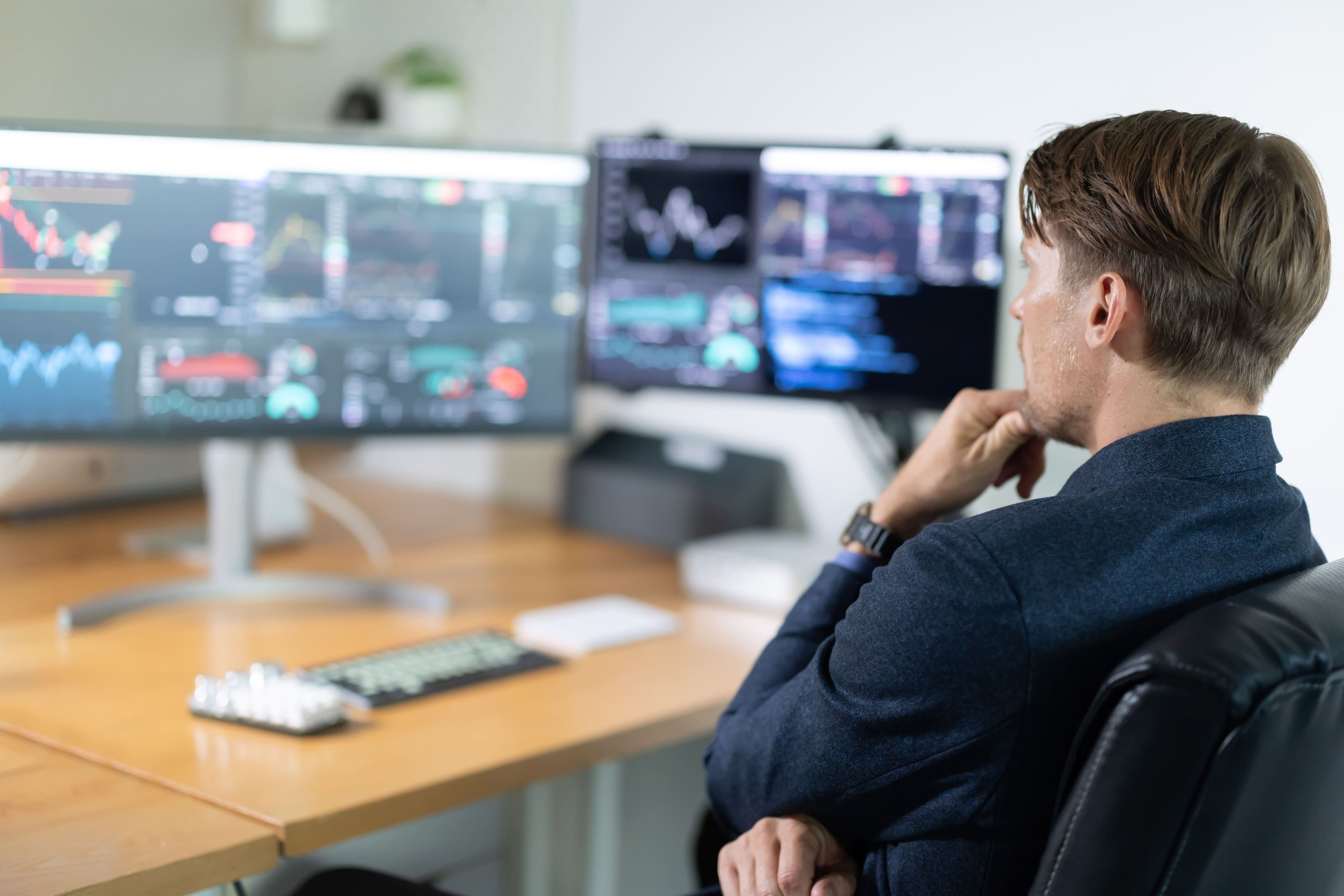 Маркетолог: кто такой, чем занимается, зарплата