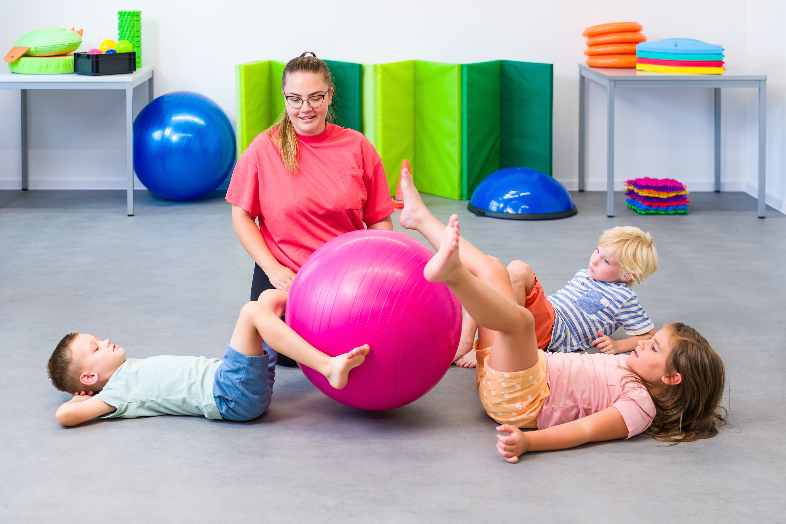 Инструктор по физической культуре